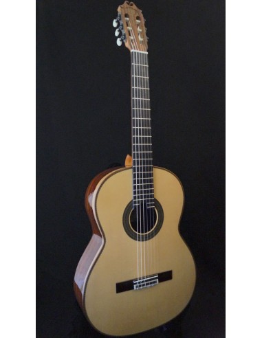 Juan Hernández Romance - Spruce