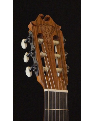 Juan Hernández Romance - Spruce