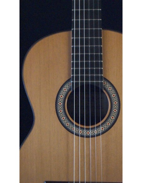 Quiles C-2 - Cedar